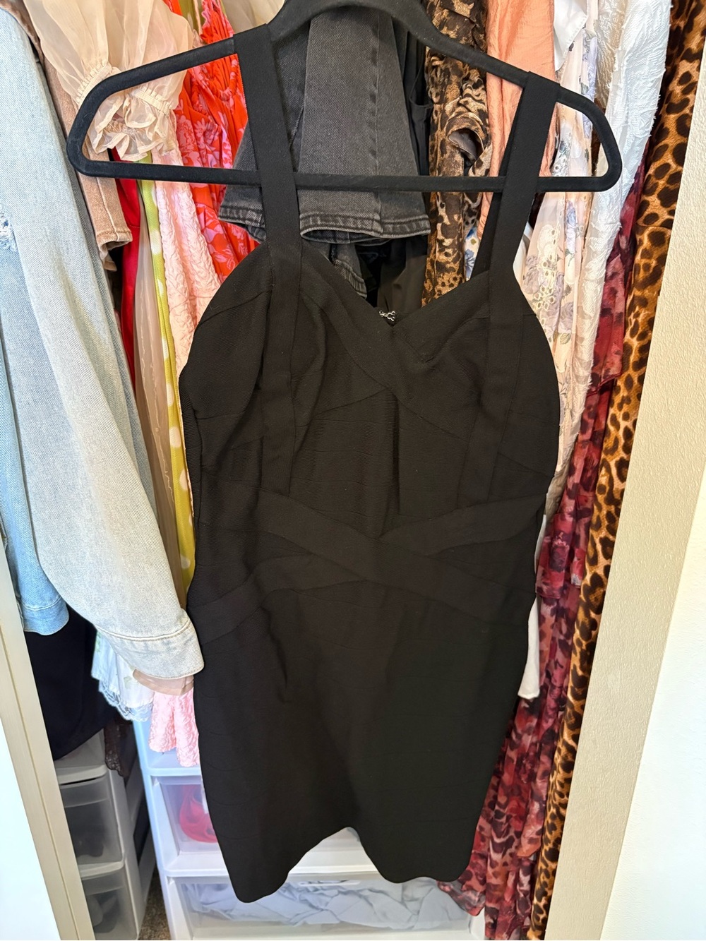 Black Sleeveless Sheath Dress